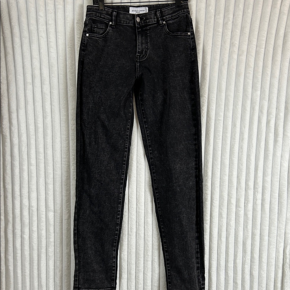 Perfect jeans Denmark NWT black wash shadows slim stretchy jeans, sz L 34Length